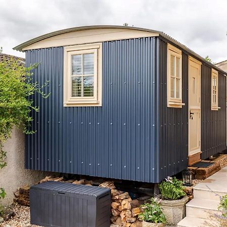 Shepherd'S Hut, Bath Eksteriør bilde